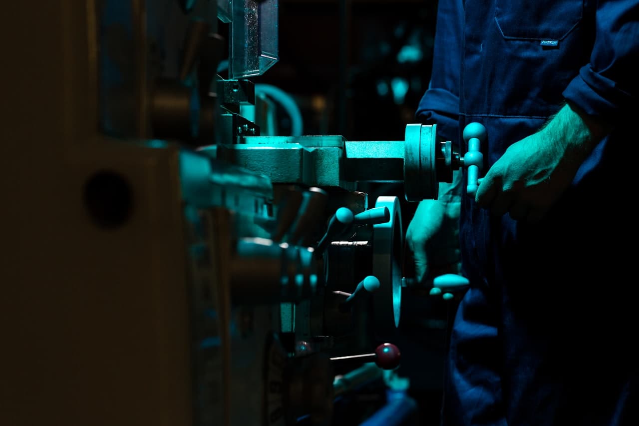 RSA Manufacturing team on the shop floor